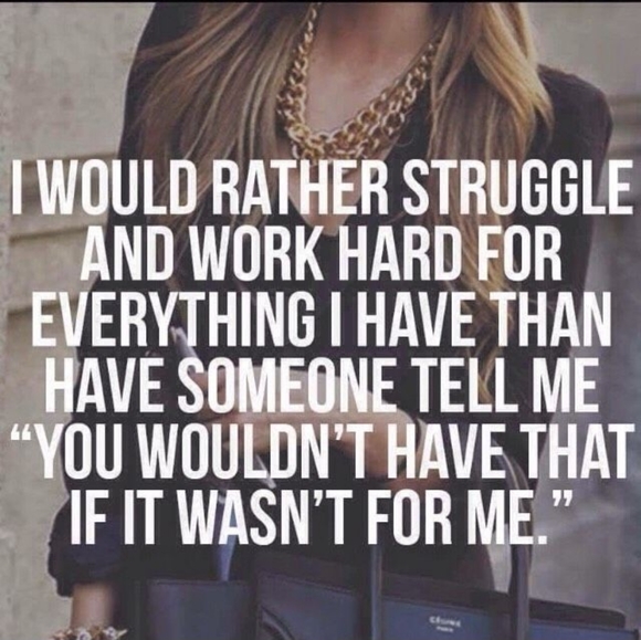 Welcome to my closet!! 😁🤗 - Picture 6 of 12